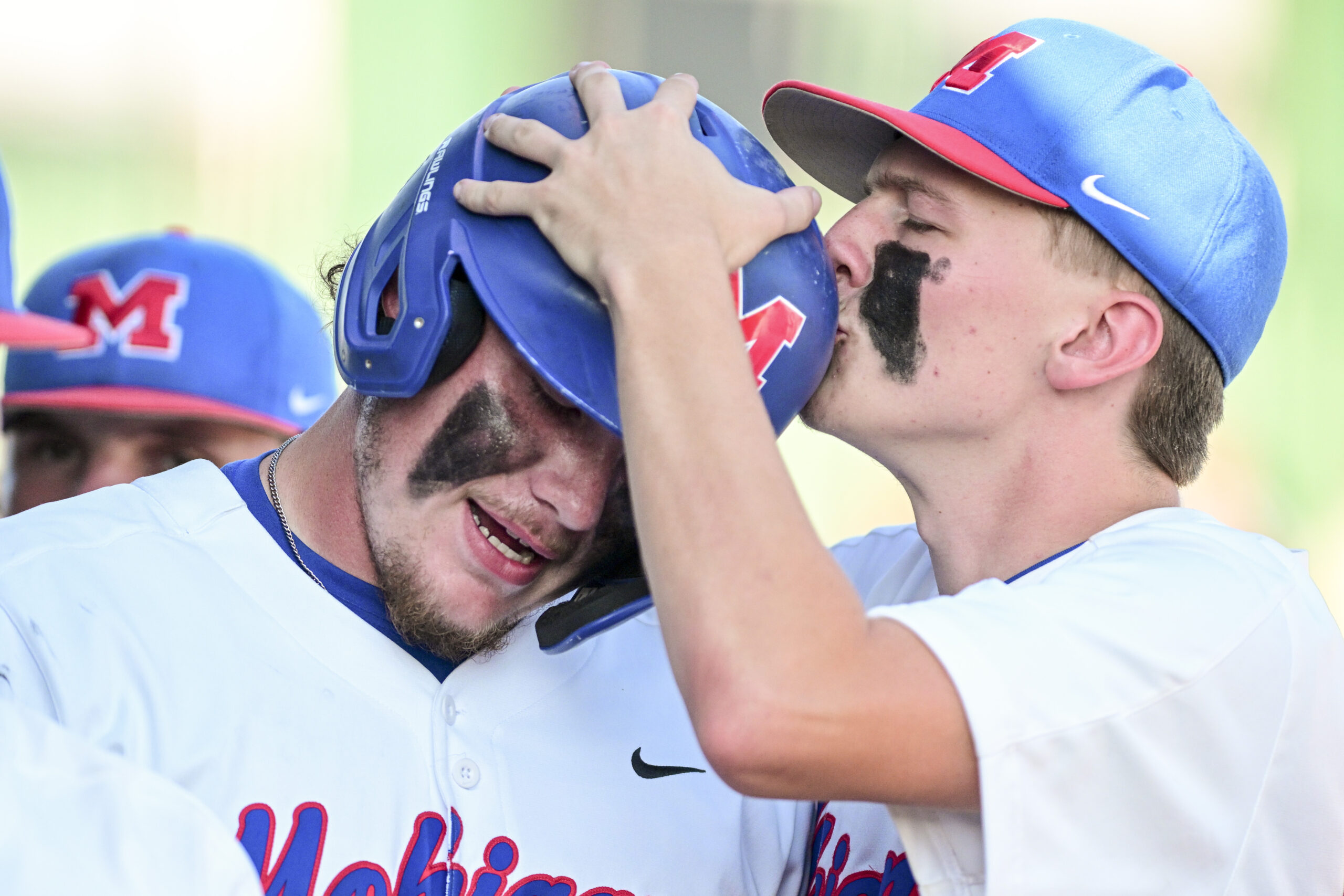 Silvers and Nutter cash in with 2 outs as MHS stays alive in Regional Series to force Game 3 at Bridgeport